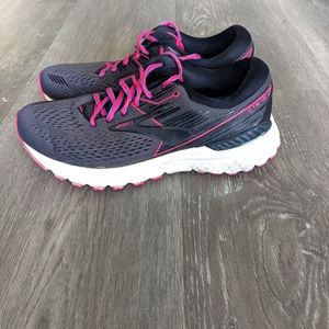 Brooks Adrenaline GTS 19